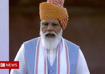 India PM praises Covid workers on Independence Day