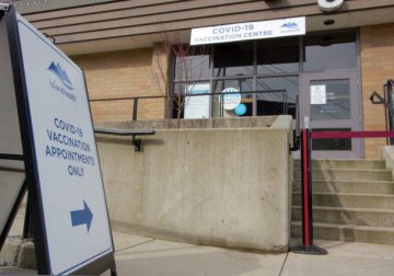 Island Health downsizing COVID-19 immunization clinics – Saanich News – Saanich News