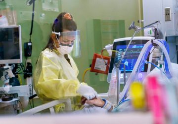 Facing Its Worst Virus Surge, Oregon Adopts Nation’s Toughest Restrictions