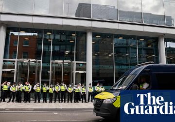 Anti-vaccine protesters occupy ITV News and Channel 4 headquarters