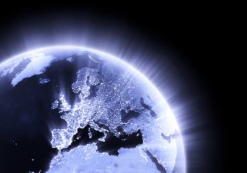 informed., you want to be? Trio of European media veterans take on the problem of news economics