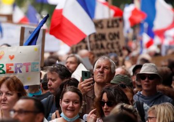 Protesters in France demonstrate against COVID pass for sixth weekend – Reuters
